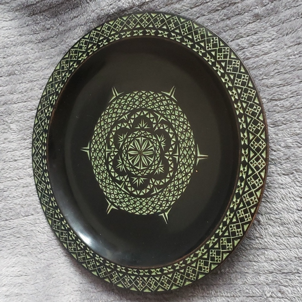 Rare vintage made in Yugoslavia plate lightweight black w/carved green mandala
